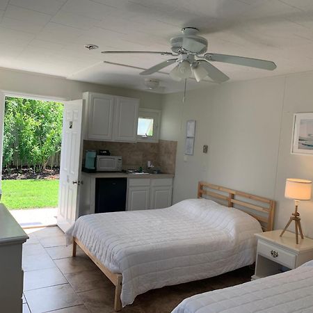 Southold Beach Motel Extérieur photo