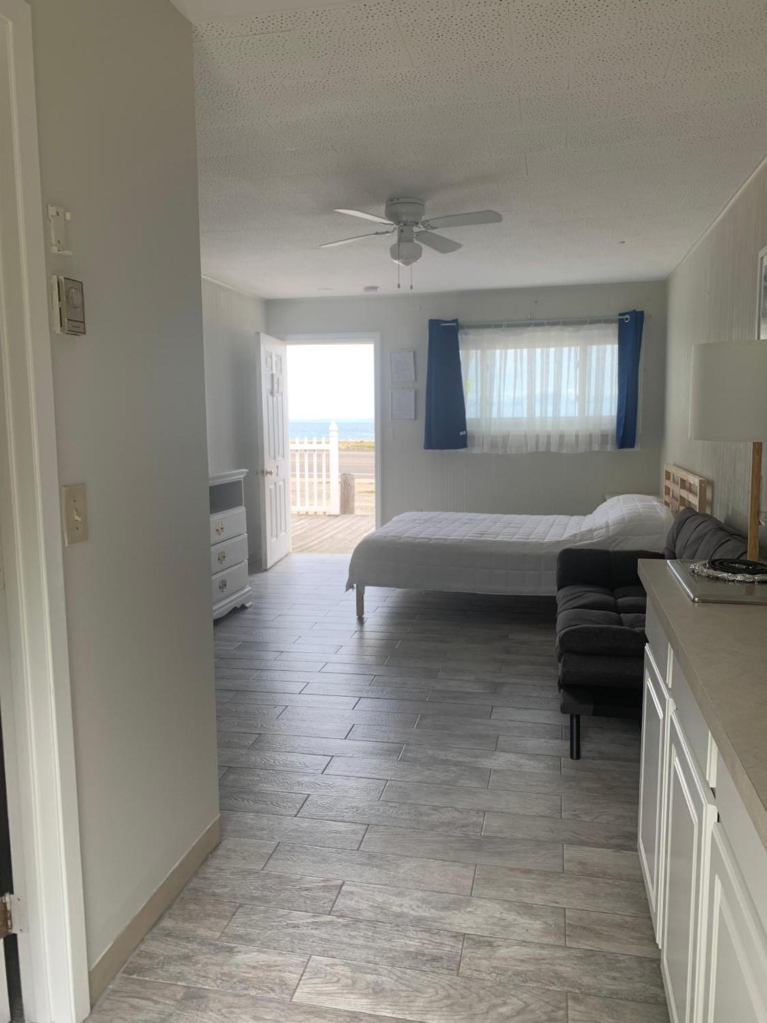 Southold Beach Motel Extérieur photo