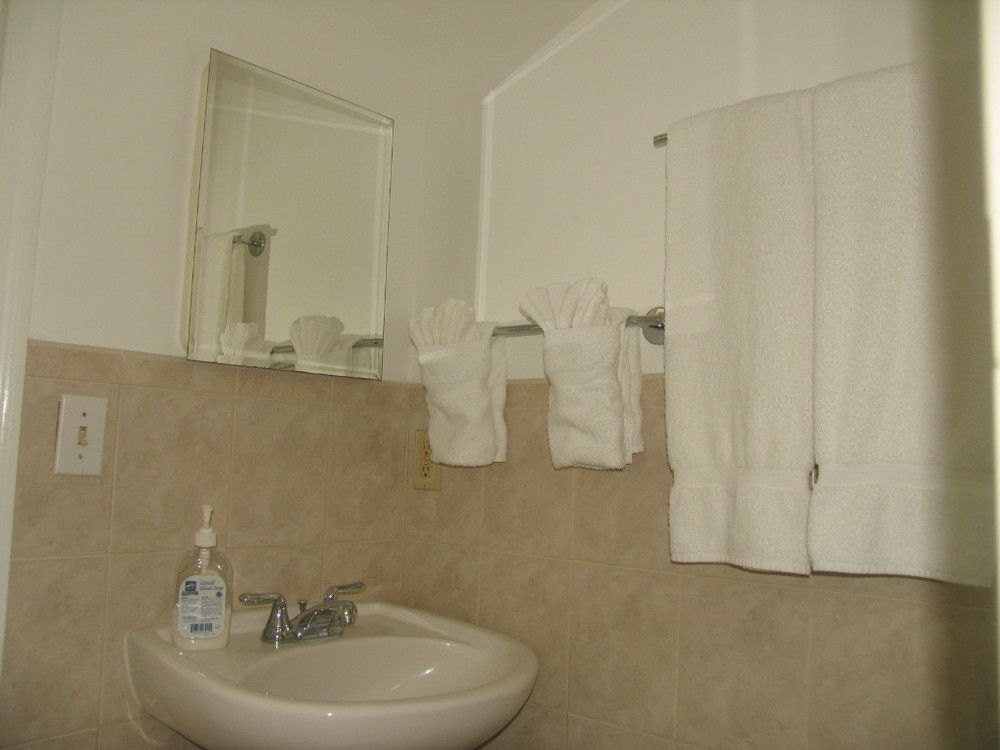 Southold Beach Motel Extérieur photo