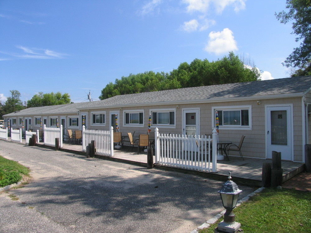 Southold Beach Motel Extérieur photo
